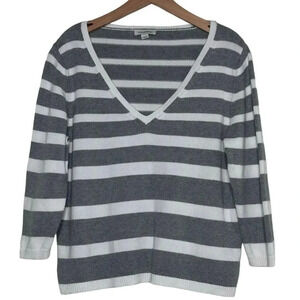 Boston Proper M v-neck‎ sweater gray + white striped 3/4 sleeve preppy nautical